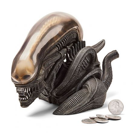 Alien, busta s poloprůhlednou lebkou, pokladnička 20 cm